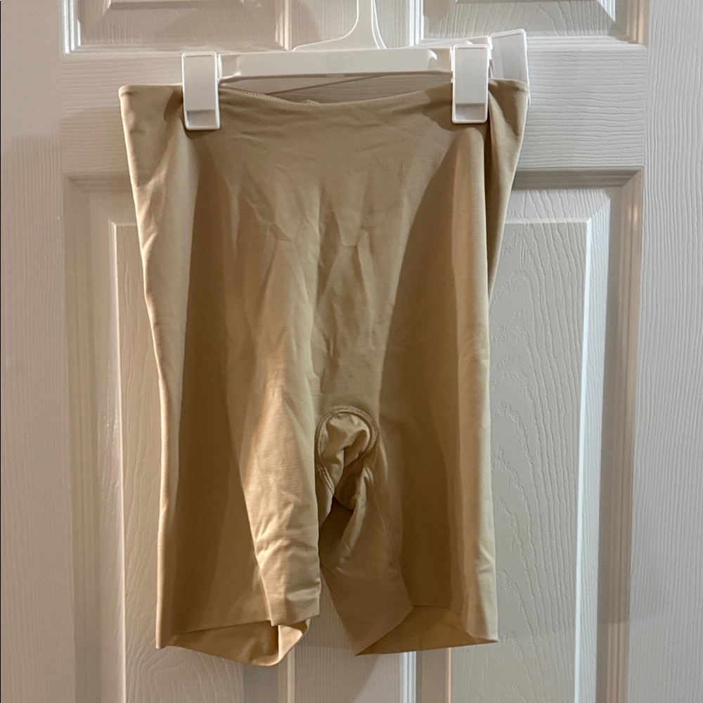 Spanx High-Waisted Shaping Shorts – Nude